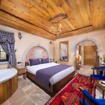 Cappadocia Chiaro Hotel *